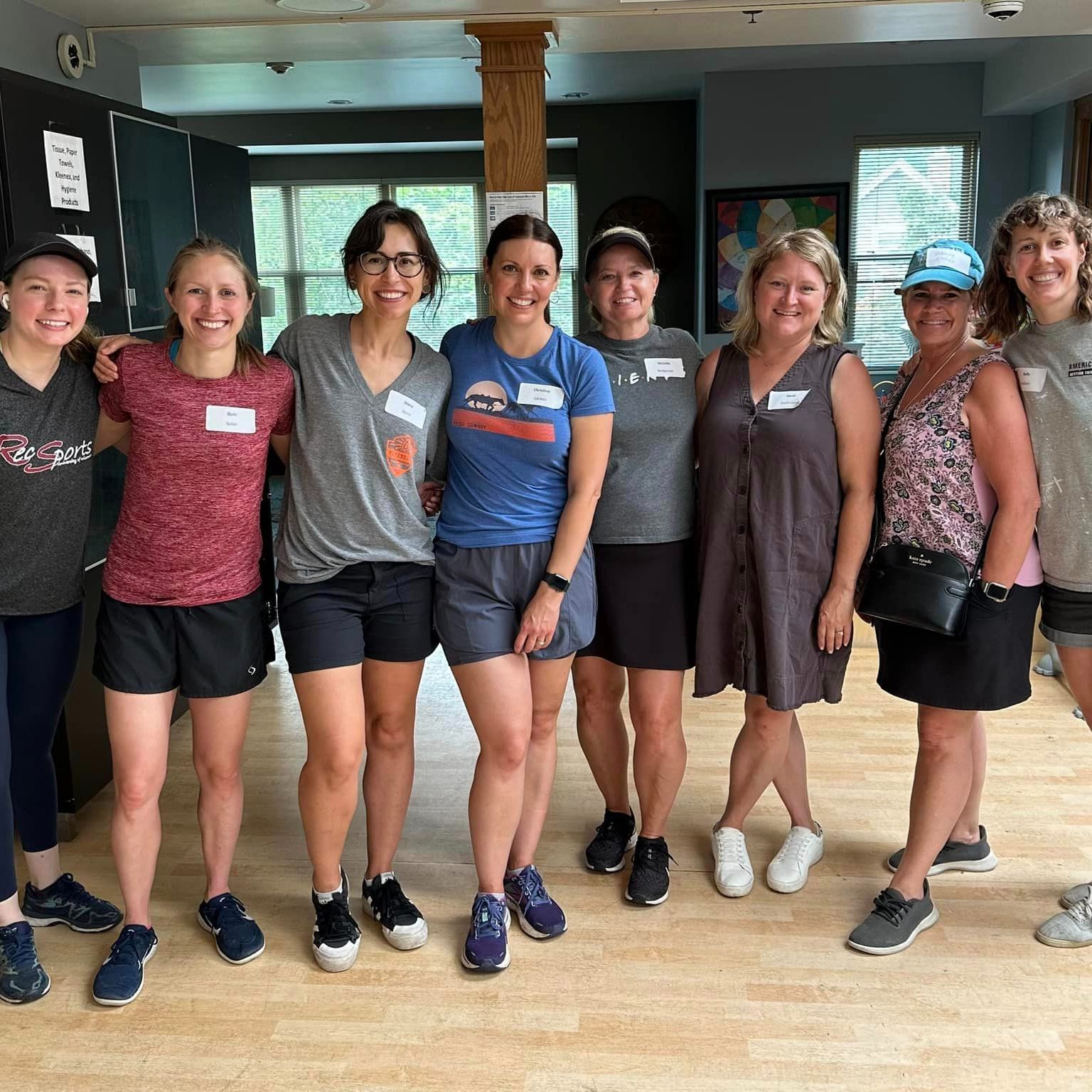 Volunteer Opportunities The Bridge for Youth Homeless Shelter